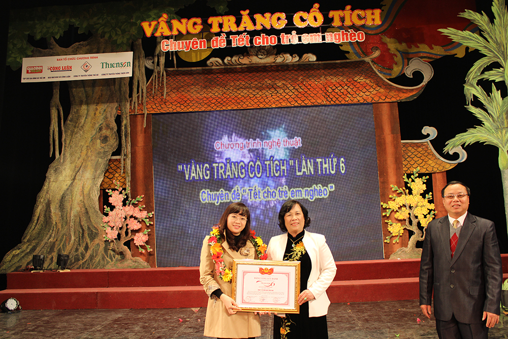 Tết cho trẻ em nghèo 2014