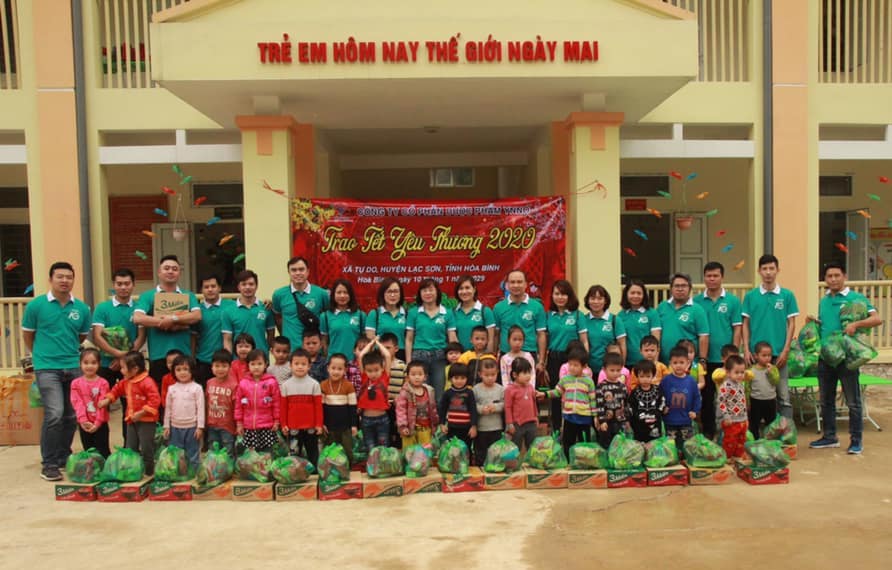 Trao Tết yêu thương 2020